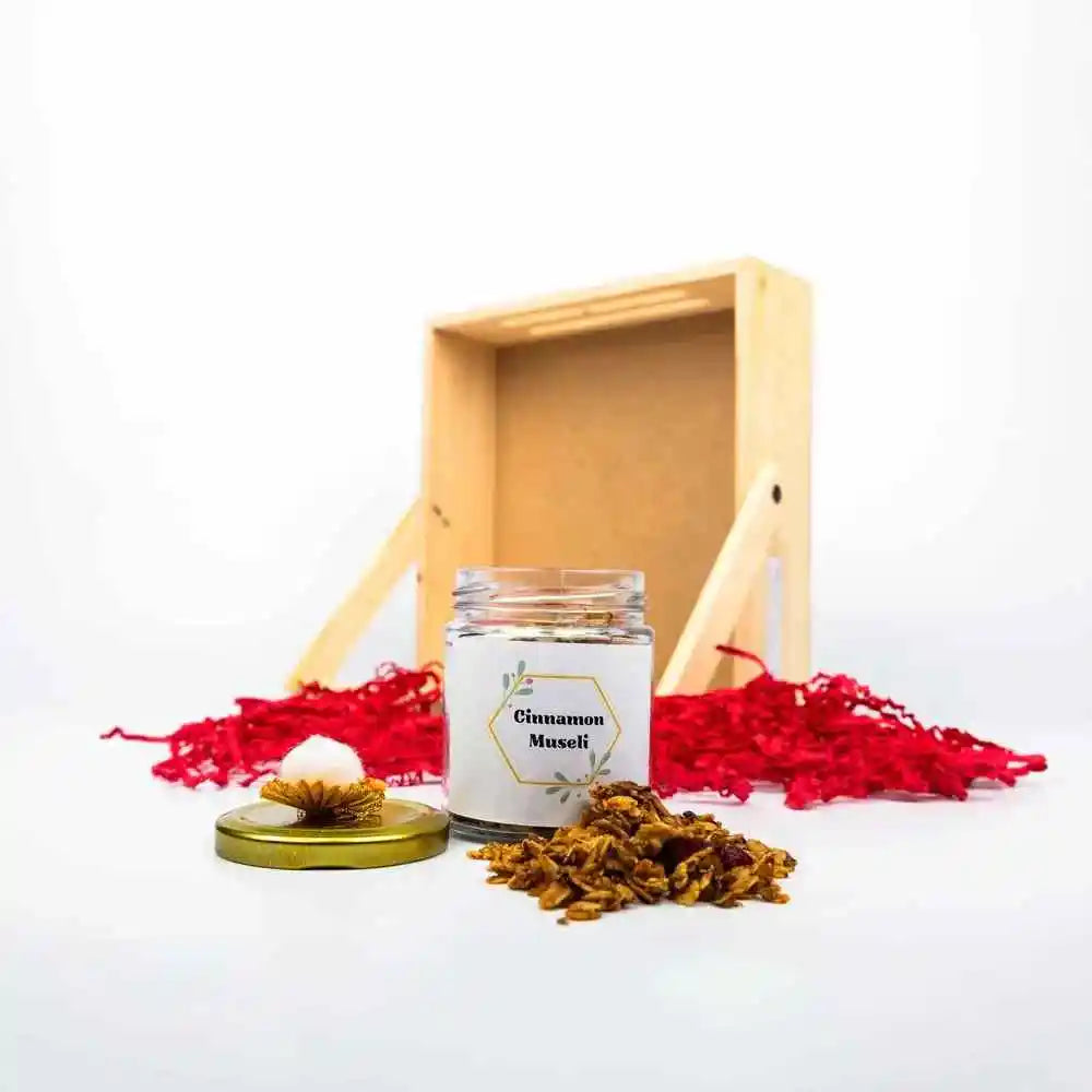 Healthy and flavorful cinnamon muesli gift box
