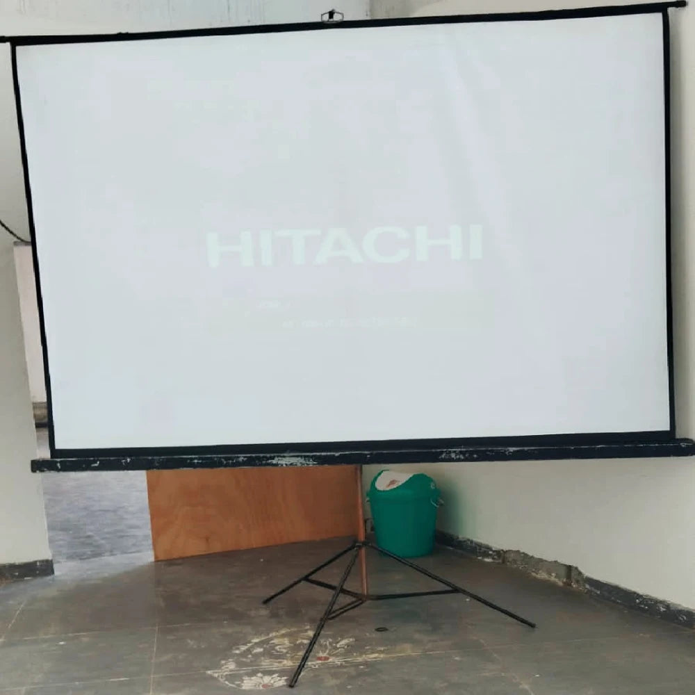 Hire projector with screen for conference events