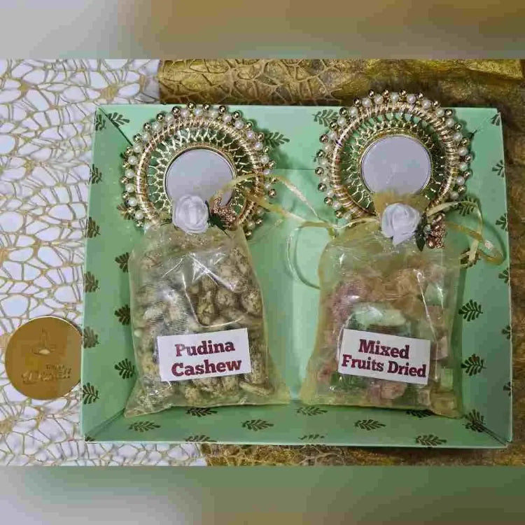 Buy Pudina Cashew and Mixed Fruit Diwali Hamper Online for Gifting