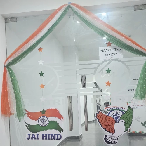 independence day office decoration