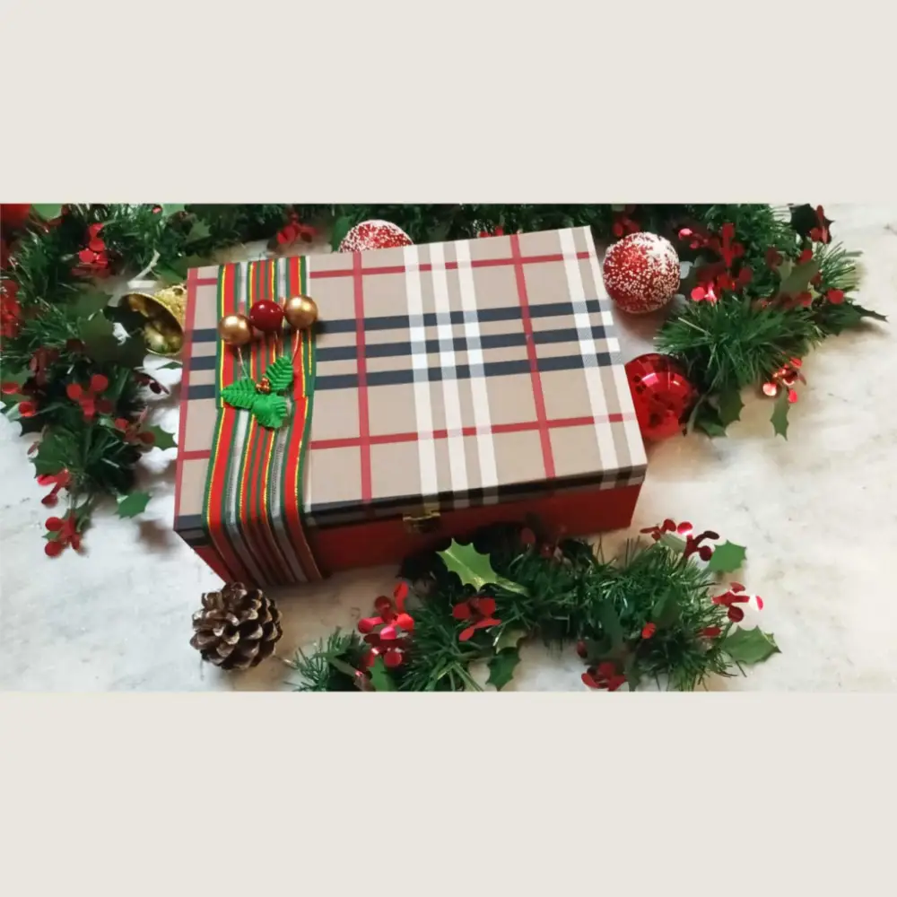 Shop MDF Box Christmas Gift Hamper for Festive Office Gifts