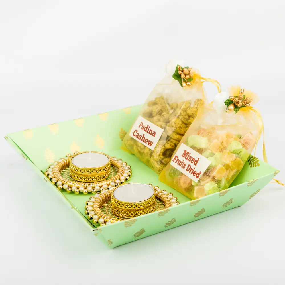 Shop Mixed Fruit & Pudina Cashew Hamper for Diwali