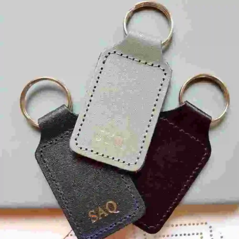 Personalized Keychains for Corporate Employees