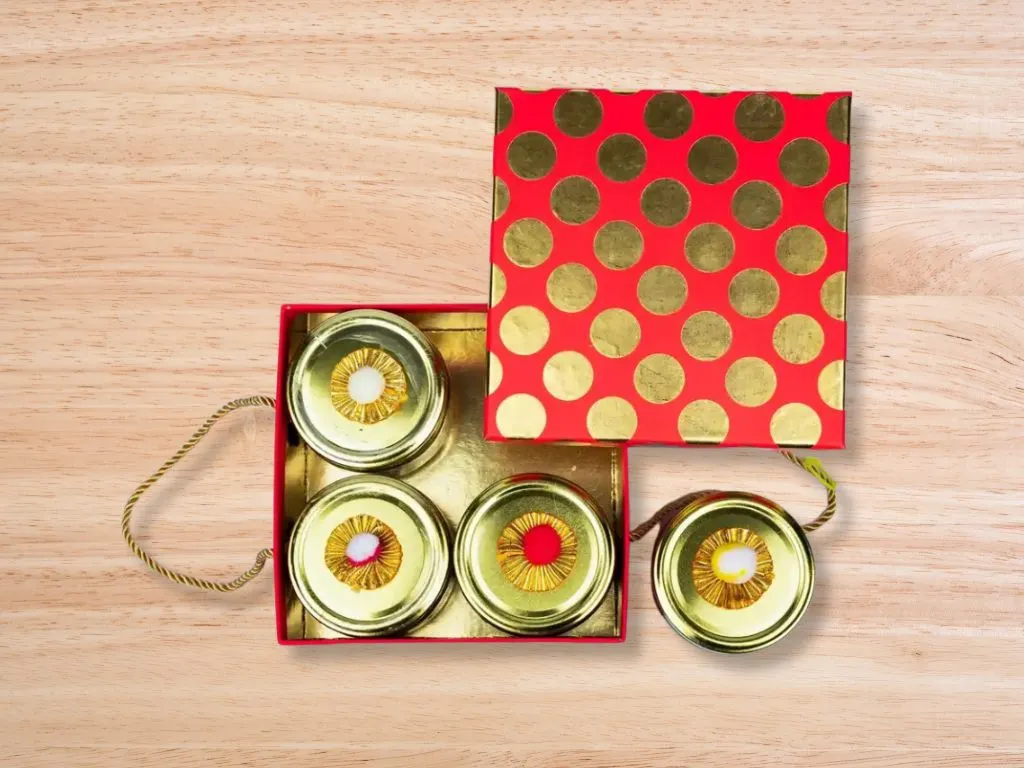 Raksha Bandhan Gift Combos Online for Siblings